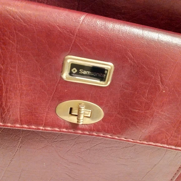 Samsonite Travel Bag - Picture 6 of 8